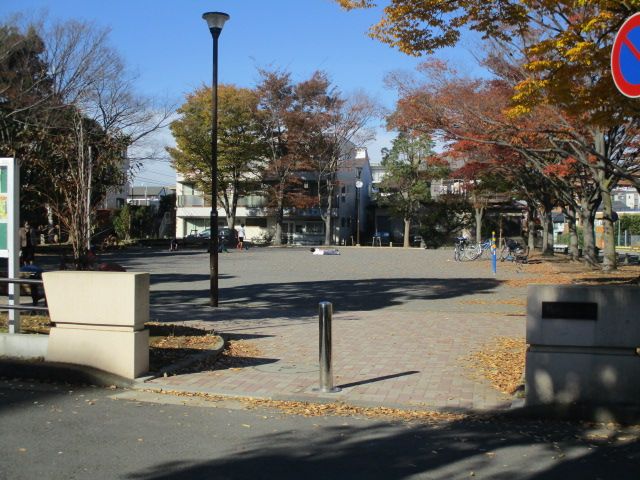 公園　柏町北公園（公園）まで807m
