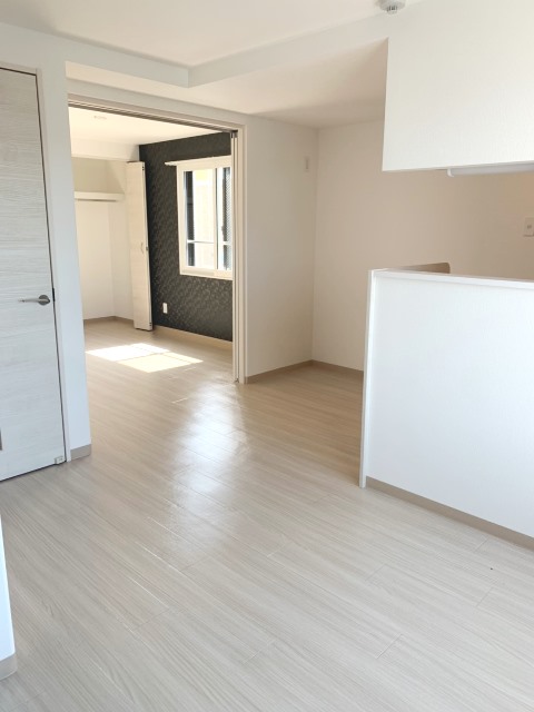 居室・リビング　別号室内観です