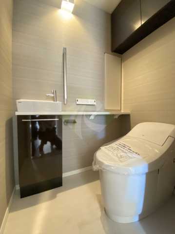 トイレ　パークスフィア牛込神楽坂（参考画像）