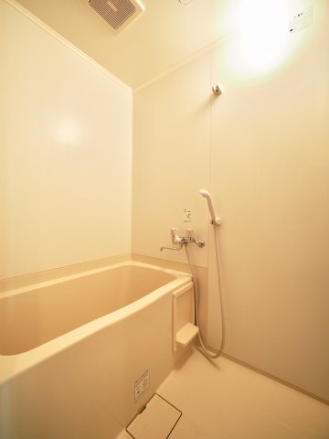 バス・シャワールーム　他室参照（現況とは異なる可能性があります）