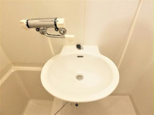 洗面設備　設備・使用は号室により異なる為、現況を優先致します。