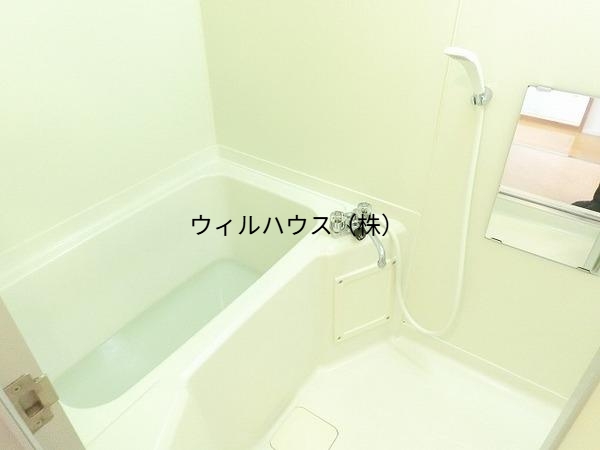 バス・シャワールーム　大型タイプ！