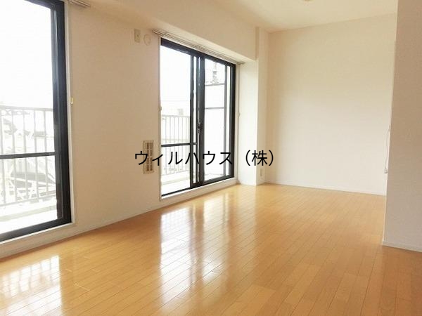 居室・リビング　広々リビング！