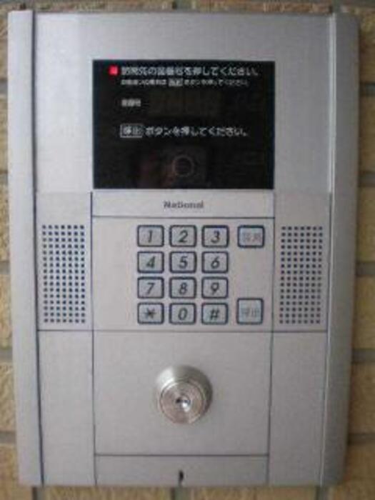 セキュリティ　モニター付きインターホン