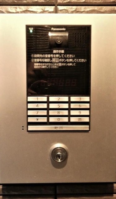 セキュリティ　オートロック完備