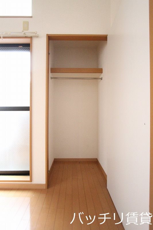 収納　同型タイプの為、現状を優先いたします。