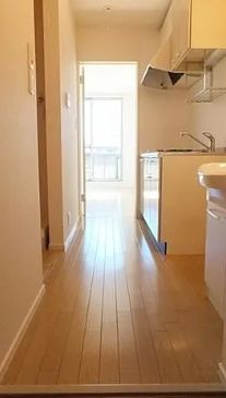 エントランス　清潔なエントランスです
