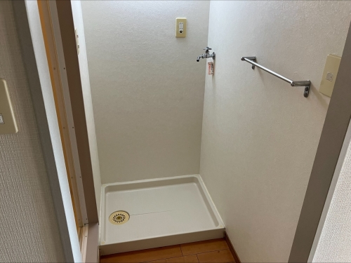 その他　別の部屋の写真です。現況を優先します。