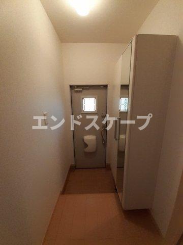 玄関　高崎、前橋のお部屋探しはエンドスケープまで！お客様の理想お聞