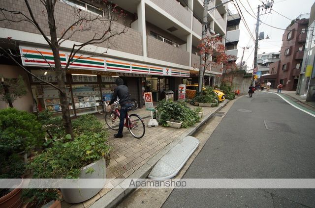 コンビニ　セブン－イレブン目黒駒場１丁目店（コンビニ）まで778m