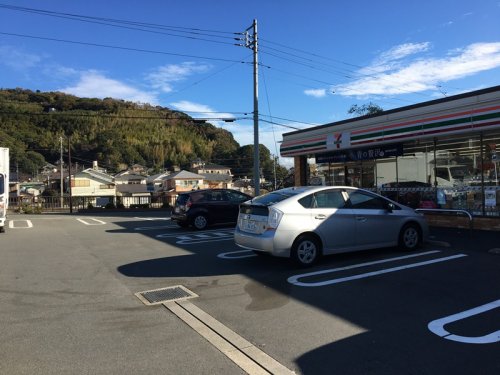 コンビニ　セブンイレブン伊豆白田店（コンビニ）まで1507m