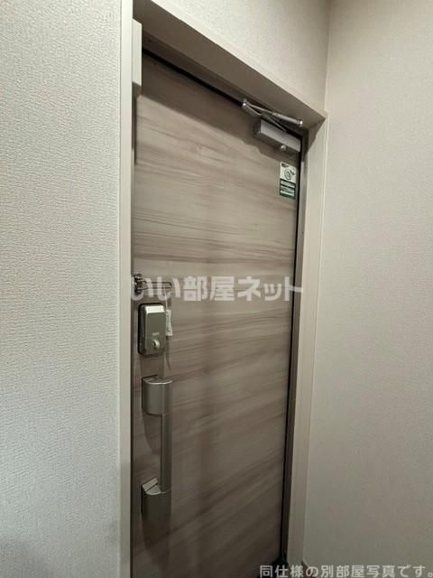 コンフォール畝傍の玄関写真