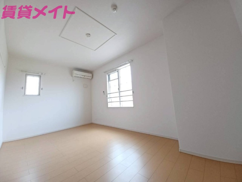 その他部屋・スペース　反転タイプ参考写真