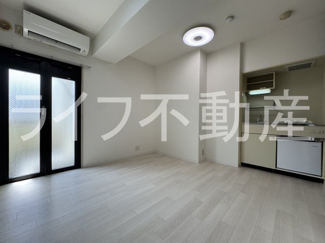 居室・リビング　ゆったりとした居間です