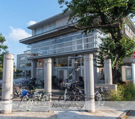 小学校　緑ヶ丘小学校（小学校）まで70m