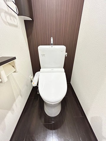 トイレ　落ち着いたトイレです
