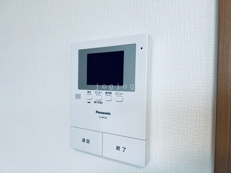 セキュリティ　モニター付きインターホンで来客確認も安心です！