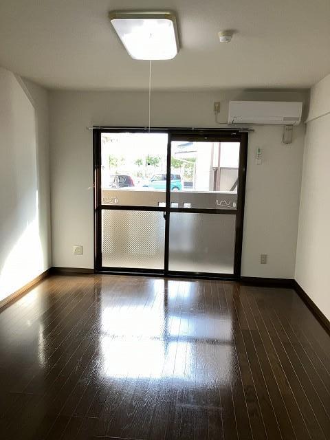 居室・リビング　約7.5帖のお部屋です(イメージ)