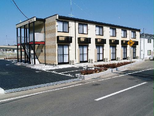 【レオパレスサンライズ　はしかべの建物外観】