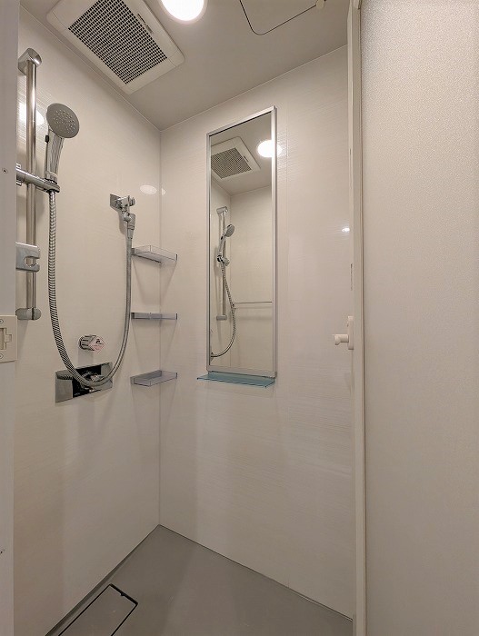 バス・シャワールーム