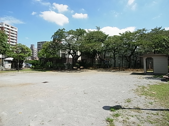 【鈴木コーポの公園】