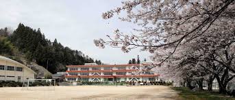 中学校　阿南市立阿南第一中学校（中学校）まで864m