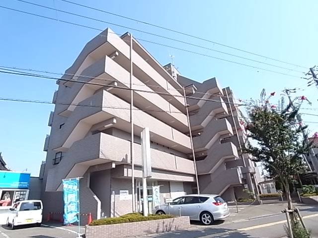 姫路市網干区高田のマンションの建物外観