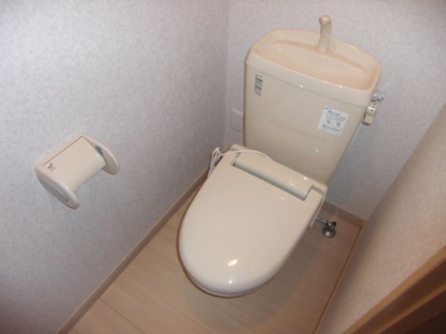 【ガーデンコートあんずのトイレ】