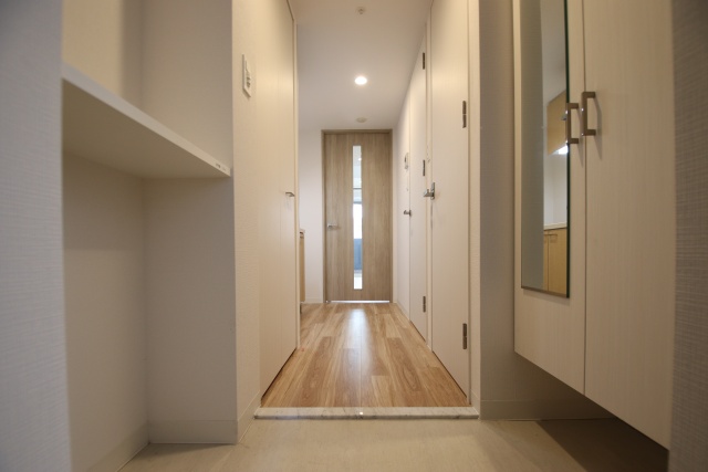 玄関　※別室の参考写真の為、現況優先です。