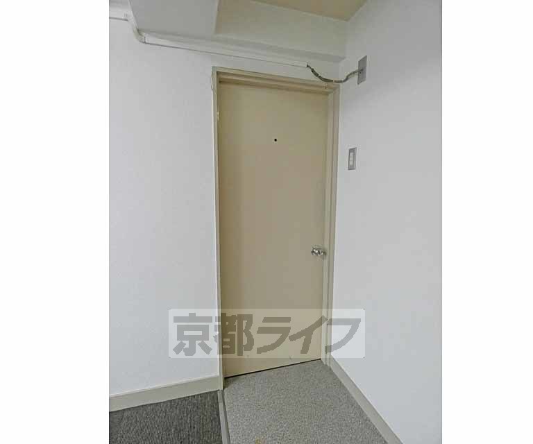 玄関　玄関です。