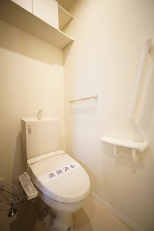 トイレ　図面と現状に相違がある場合には現状を優先