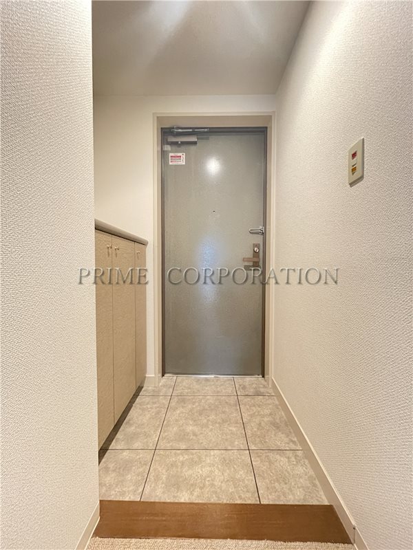 玄関　※参考写真※