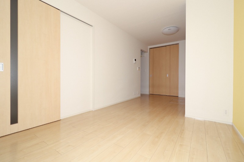 居室・リビング　図面と現状に相違がある場合には現状を優先