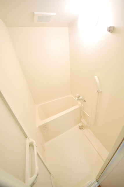 バス・シャワールーム　～今日も一日お疲れ様です～