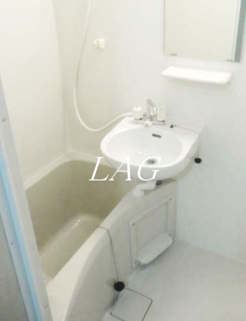 バス・シャワールーム　お風呂です。