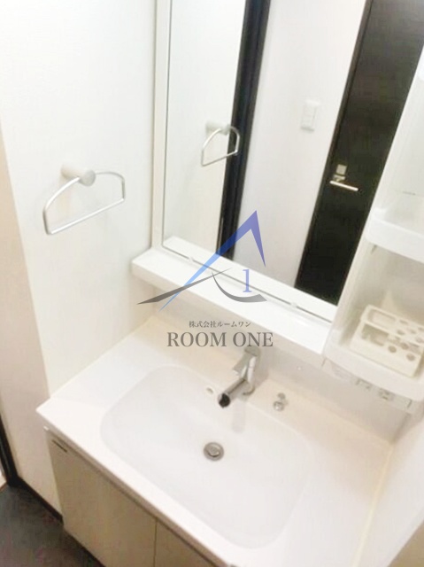 洗面設備　洗面台です。