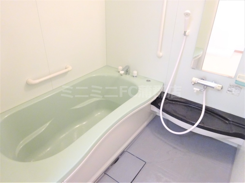 バス・シャワールーム　同タイプ