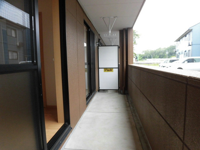 バルコニー　同型タイプ（反転）