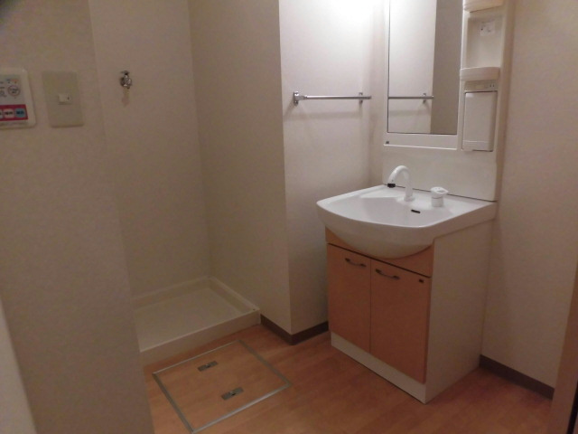 洗面設備　同型タイプ（反転）