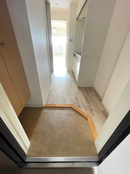 玄関　※別部屋の写真です