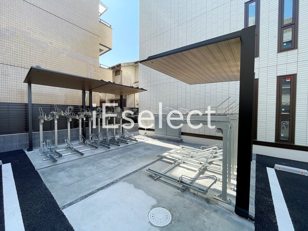 その他共有部分　駐輪場は無料で利用可能です★