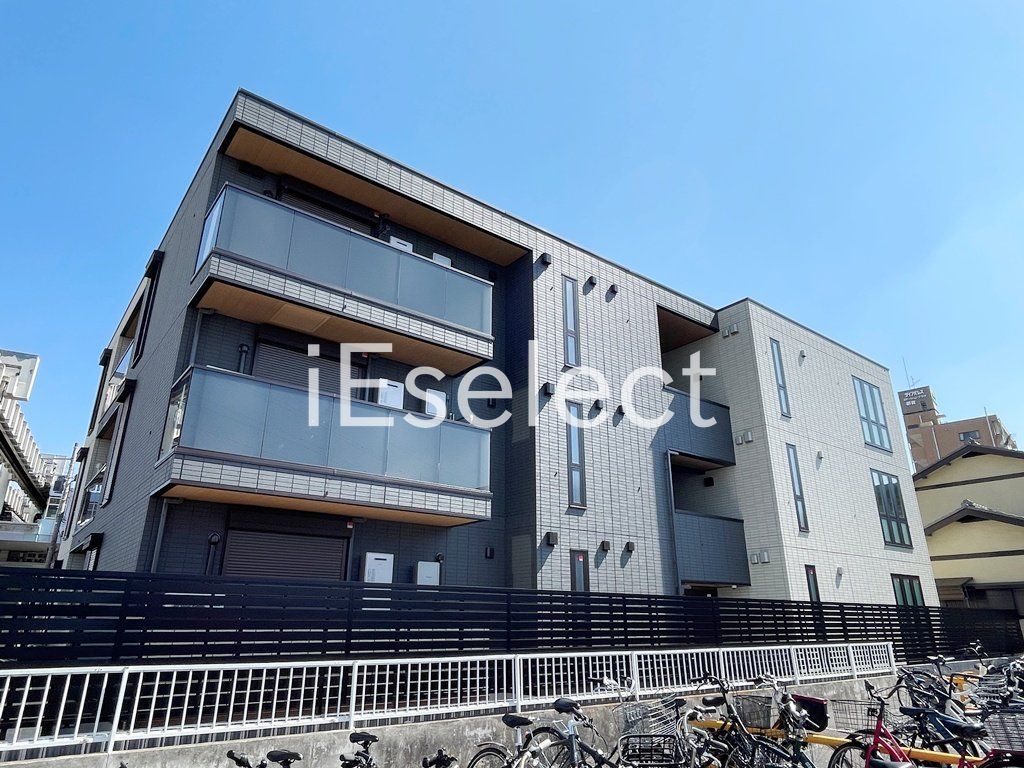 建物外観　ネット無料物件でランニングコストが抑えられます！