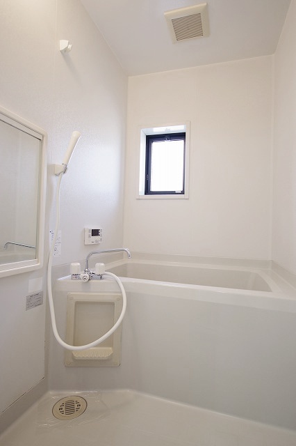 バス・シャワールーム　類似室内