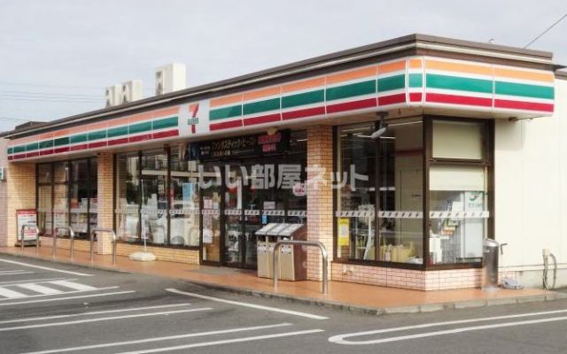 コンビニ　セブンイレブン 越谷大沢東店（コンビニ）まで665m