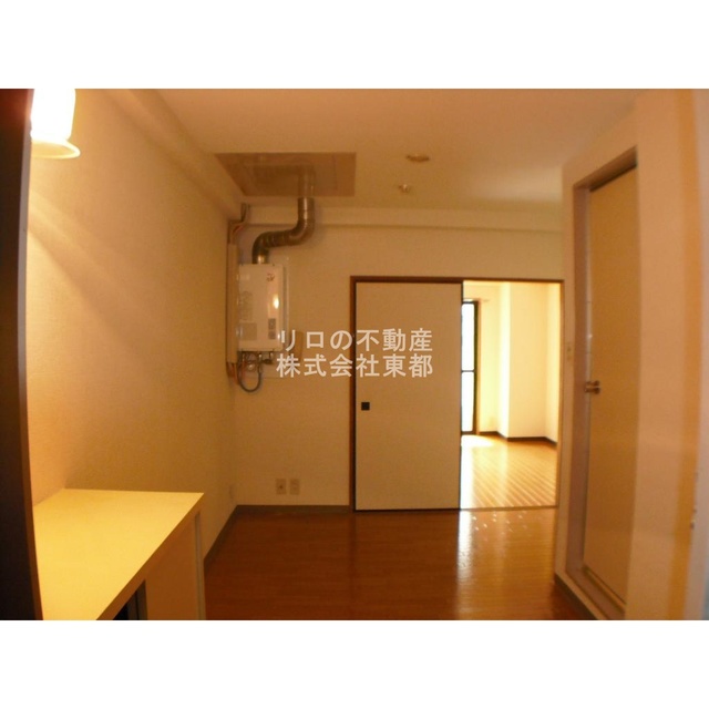 その他部屋・スペース　ダイニングテーブルを置いたり自由にレイアウトできます☆