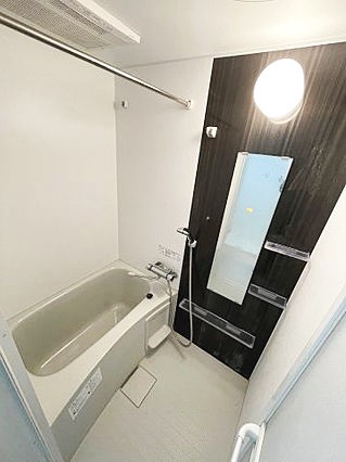 バス・シャワールーム　★浴室乾燥機付き★