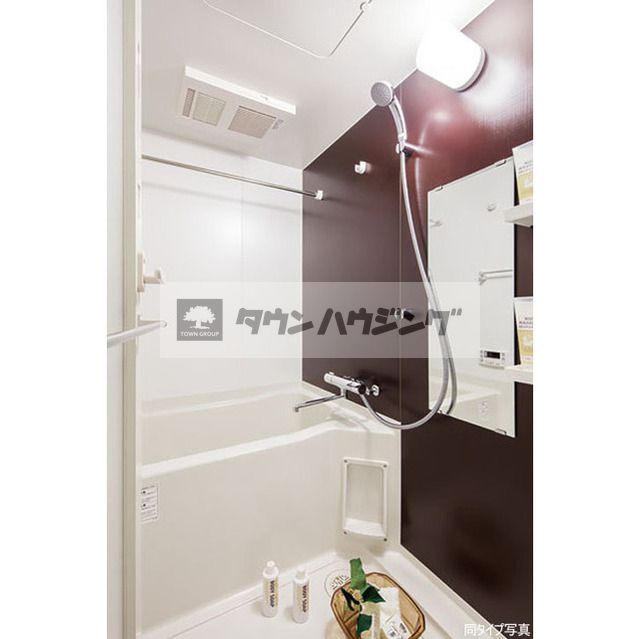 バス・シャワールーム　モデルルームにつき家具・調度品等は賃料共益費に含まれません