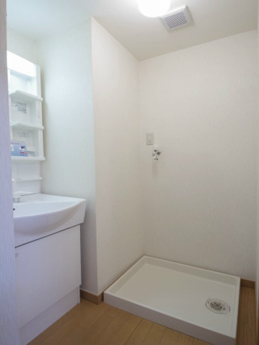 その他部屋・スペース　洗濯機置き場※反転室内