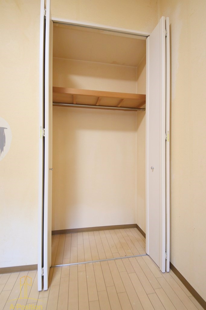 収納　コンチネンタル東小橋