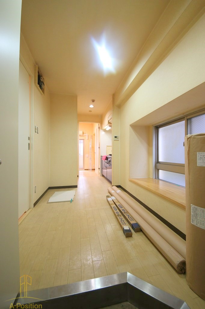 玄関　コンチネンタル東小橋